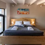 September15 Suites, Lefkada-episkopos Prázdninový dům Nikiana