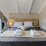 Prázdninový dům September15 Suites, Lefkada-episkopos *