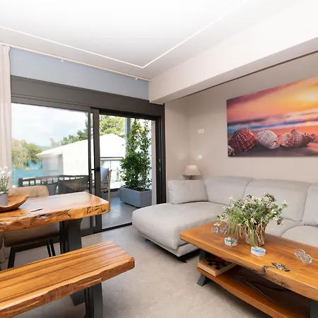 September15 Suites, Lefkada-episkopos Ferienhaus Nikiana
